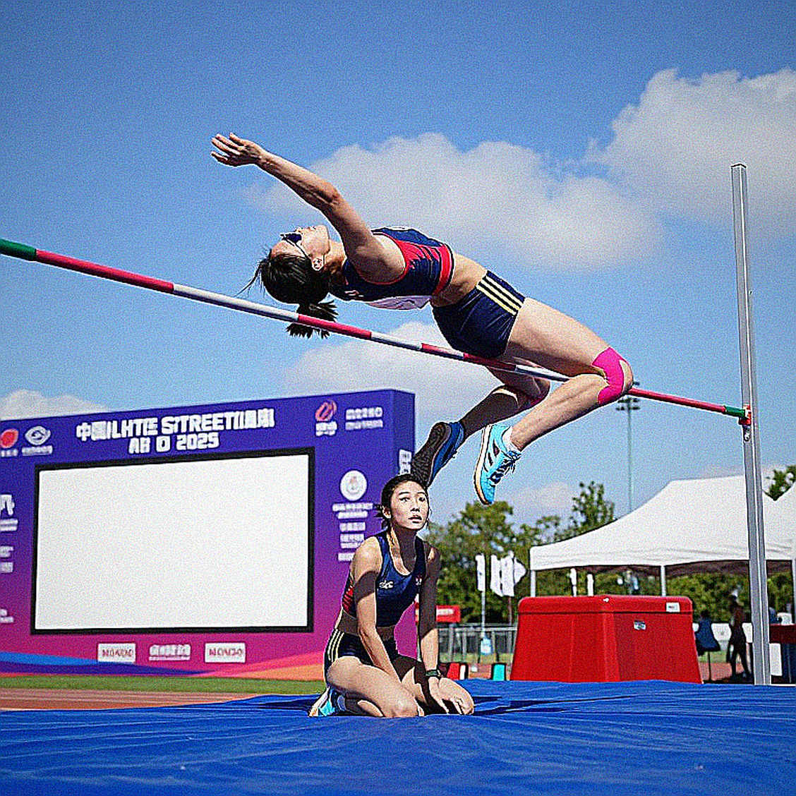 32:32.40 — सिंध का पहला स्वर्ण, और वह दौड़ जिसके लिए कोई विश्व स्टैंडर्ड मौजूद नहीं